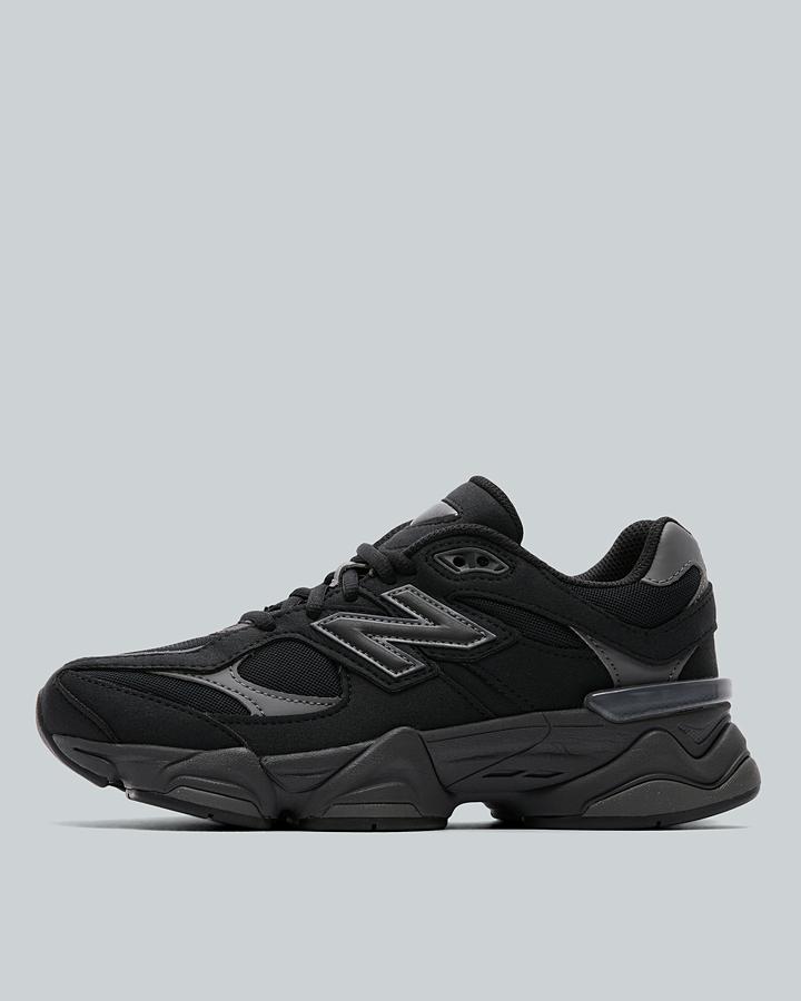 New Balance Junior 9060 Trainer Black, Kids size: 4.5, FootAsylum