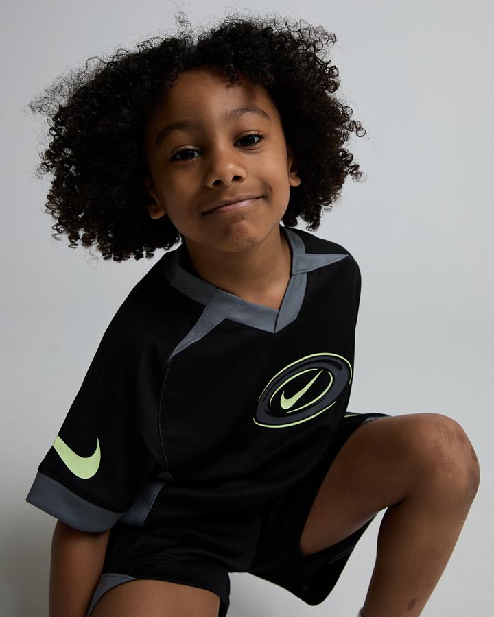 Nike Nursery Dri-Fit Swoosh Love T-Shirt And Shorts Set Black, Kids size: 2-3Y, FootAsylum