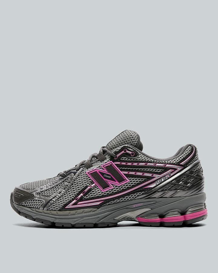 New Balance 1906R Trainer Grey, Men's size: 9, FootAsylum
