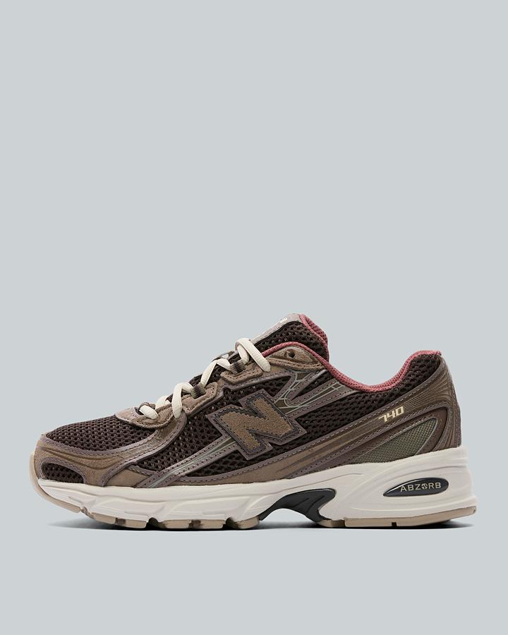 New Balance Womens 740 Trainer Brown, Women's size: 8, FootAsylum