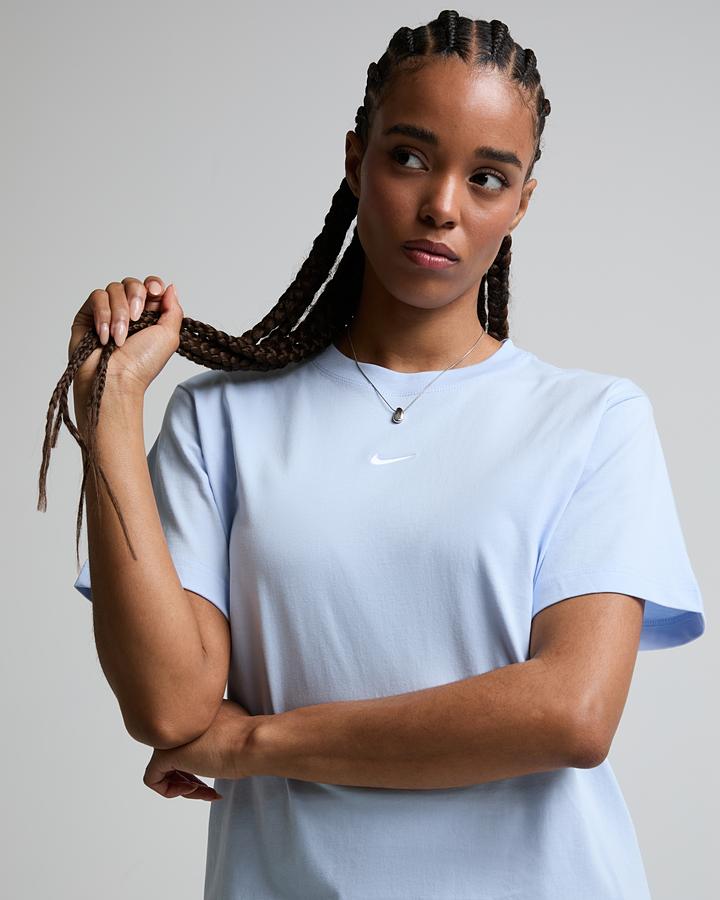 Nike Womens T-Shirt Essential Lbr T-Shirt Blue, Women's size: L, FootAsylum
