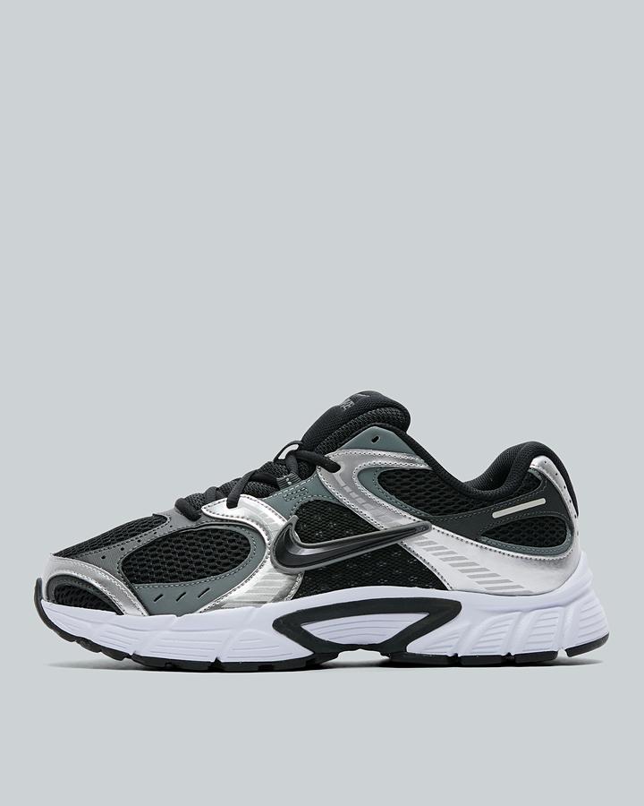 Nike V5 Rnr Trainer Black, Men's size: 7.5, FootAsylum