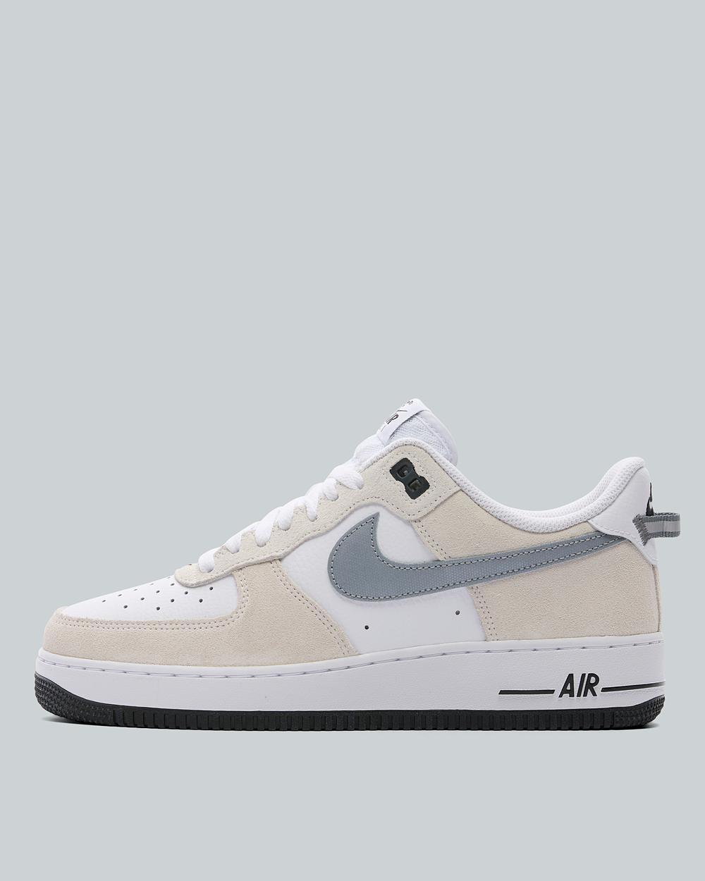 Nike Men's White Air Force 1 Low Lv8 Trainer - Size 11 - Footasylum