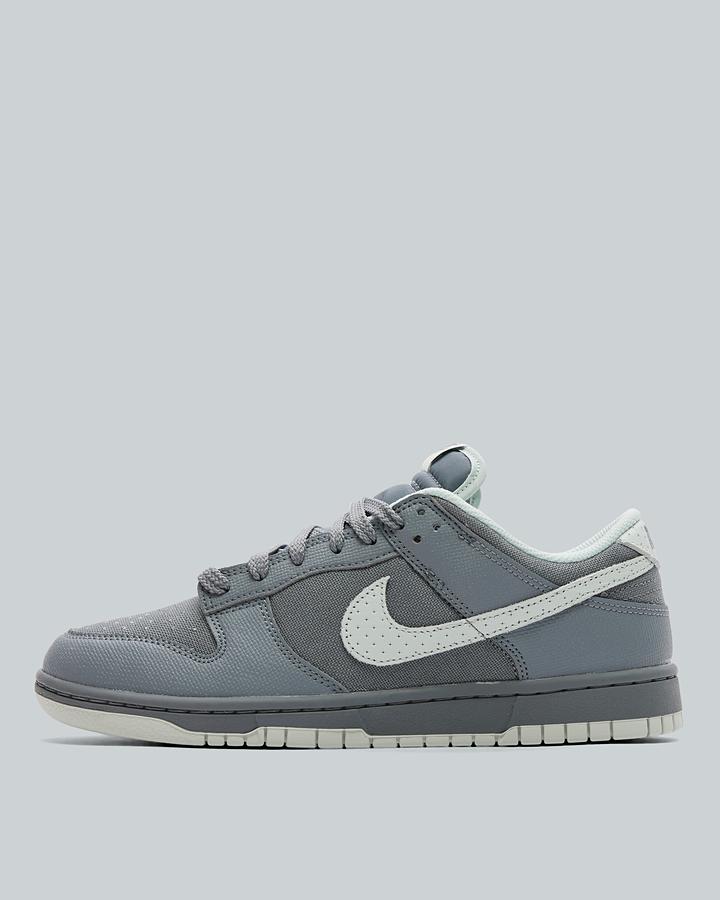 Nike Dunk Low Retro Trainer Grey, Men's size: 6.5, FootAsylum