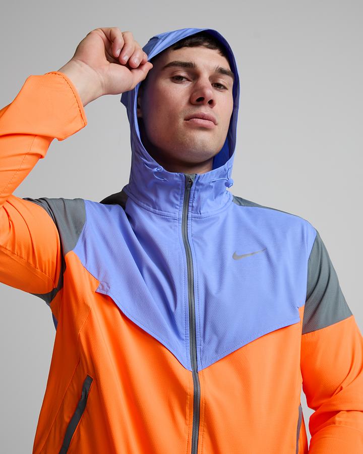 Nike Run Repel Impossibly Light Windrunner Orange, Men's size: L, FootAsylum