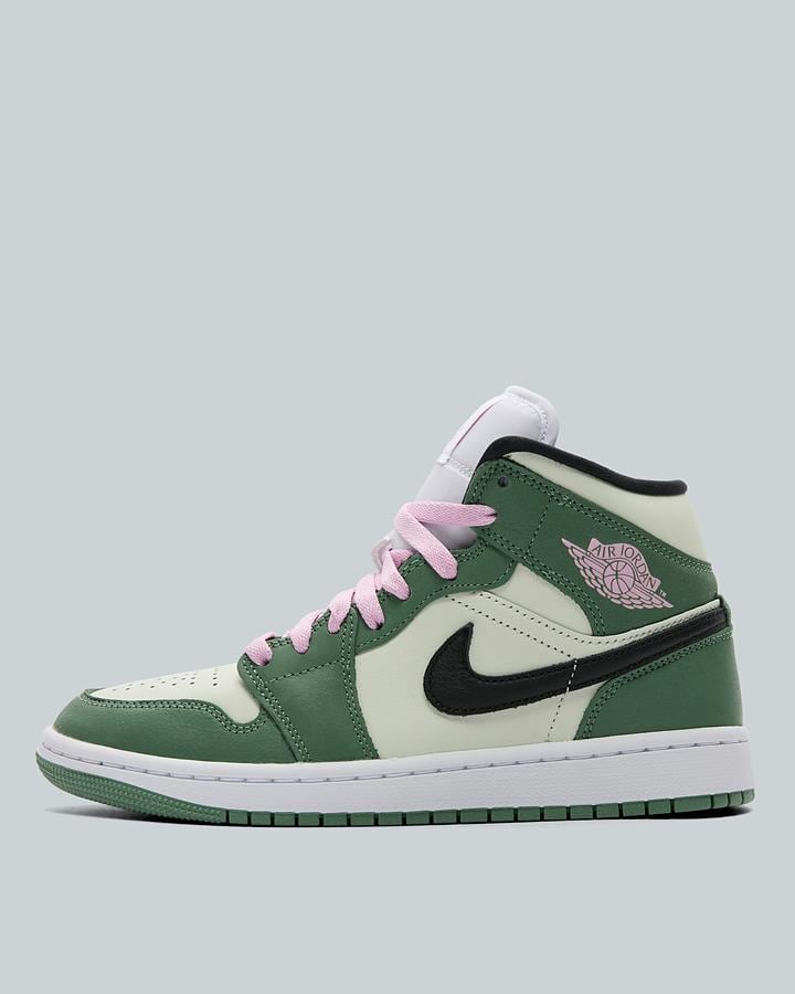 Jordan Womens Air 1 Mid Trainer Green, Women's size: 3, FootAsylum