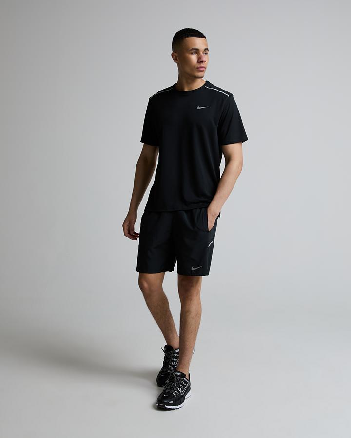 Nike Men's Black Dri-Fit Uv Miler Short Sleeved T-Shirt - Extra Large - Footasylum