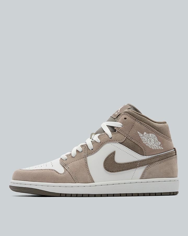 Jordan 1 Mid Trainer Brown, Men's size: 8.5, FootAsylum