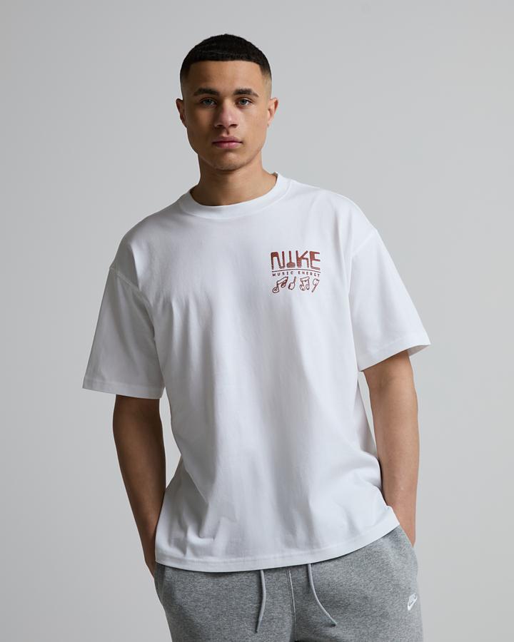Nike Swoosh Sounds T-Shirt White, Men's size: 2XL, FootAsylum