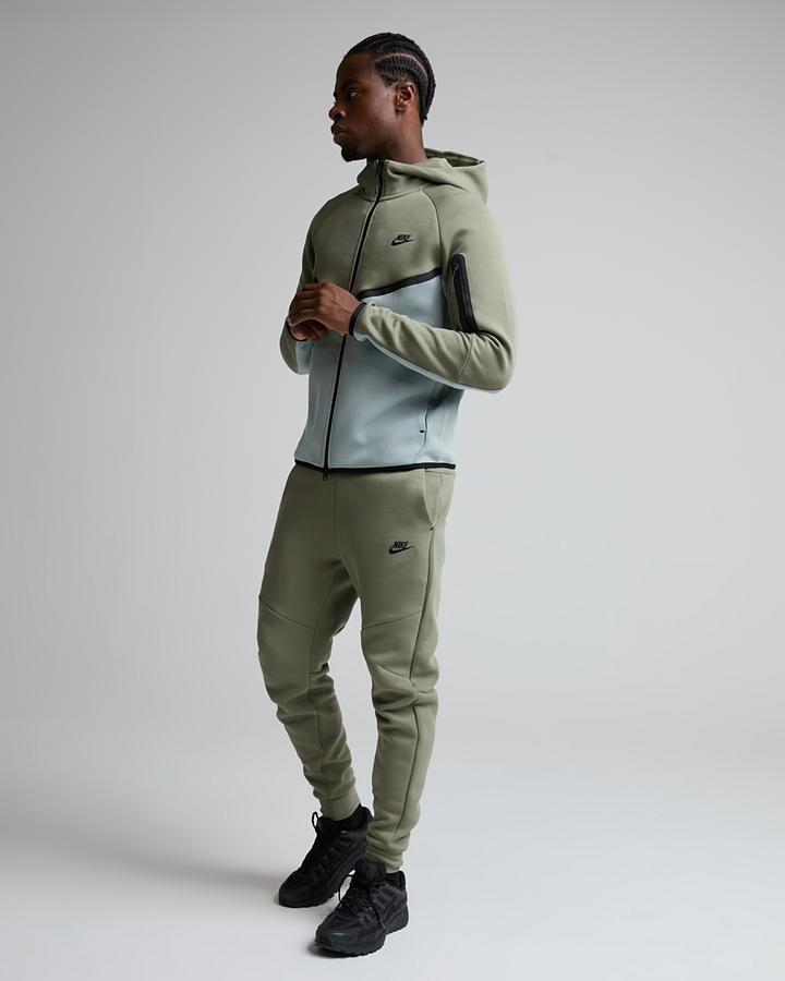 Nike Tech Fleece Jogger Green, Men's size: 2XL, FootAsylum