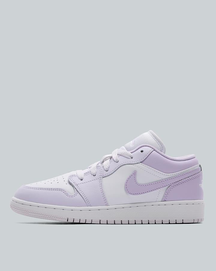 Jordan Junior Air 1 Low Trainer White, Kids size: 6, FootAsylum