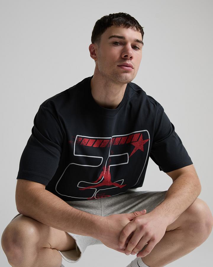 Jordan 23 Star Gfx Short Sleeve T-Shirt Black, Men's size: S, FootAsylum