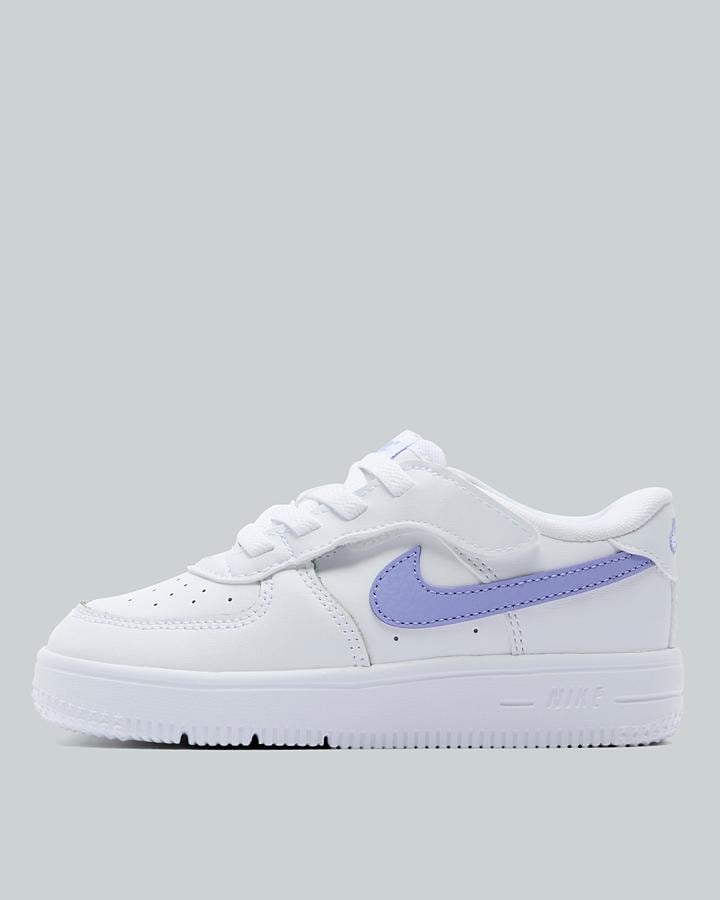 Nike Nursery Air Force 1 Low Easy On Trainer White, Kids size: 4.5, FootAsylum