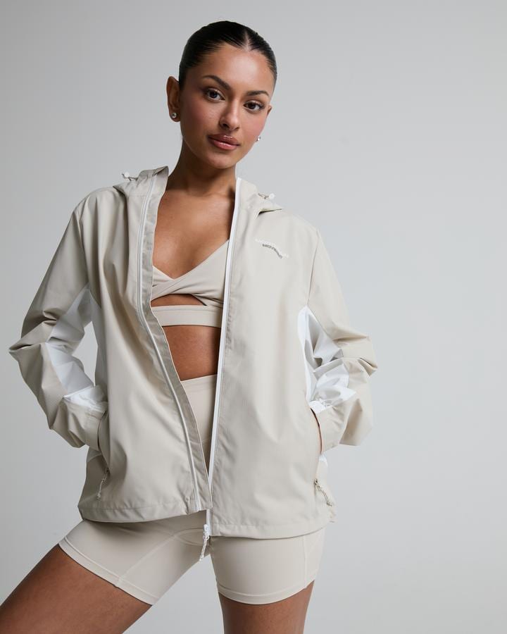 Monterrain Womens Balance Running Windbreaker Beige, Women's size: XS, FootAsylum