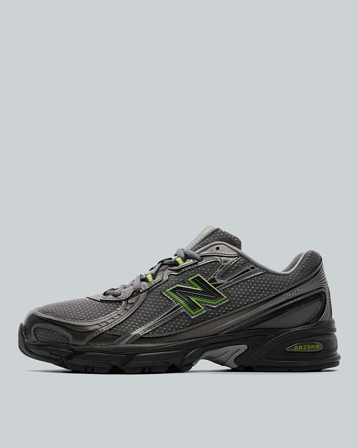 New Balance 740 Trainer Black, Men's size: 9, FootAsylum