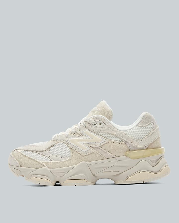 New Balance Junior 9060 Trainer Beige, Kids size: 5.5, FootAsylum