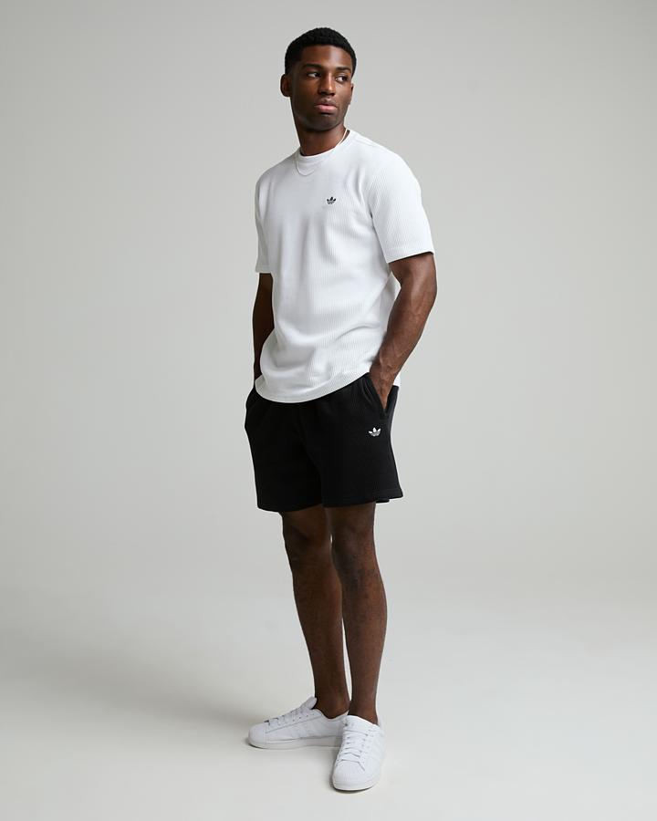 Adidas Originals Essential Waffle Trefoil T-Shirt White, Men's size: XS, FootAsylum