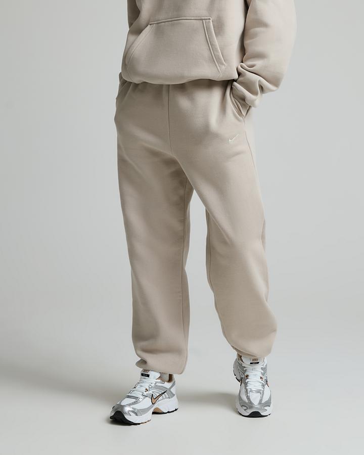 Nike Womens Studio Fleece Oversized Cuff Pant Beige Size: XS - Footasylum