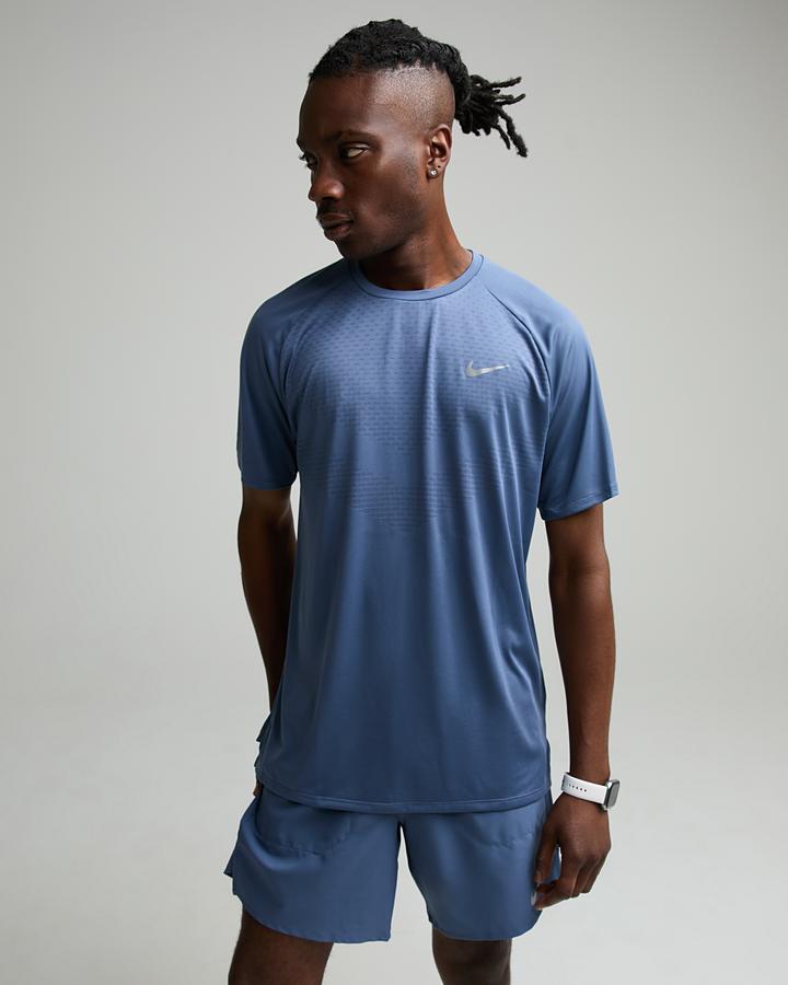 Nike Dri-FIT ADV Stride Short-Sleeve Running T-Shirt - Blue