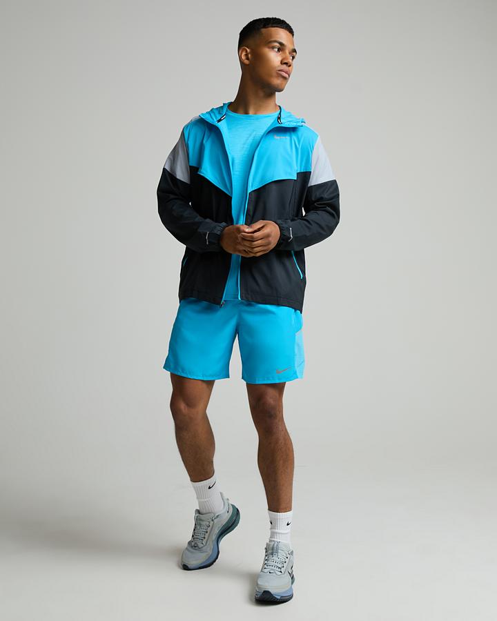 Nike Run Repel Impossibly Light Windrunner - Black — photo 1