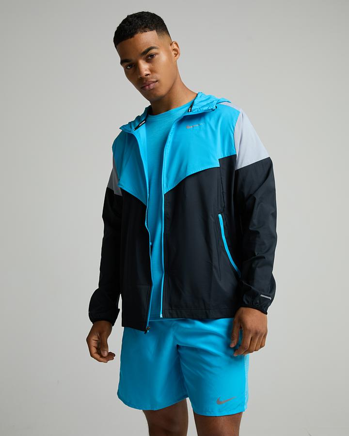 Nike Run Repel Impossibly Light Windrunner - Black — photo 2