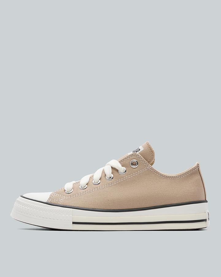 Converse Chuck Taylor Throwback Ox Trainer Beige, Men's size: 6, FootAsylum
