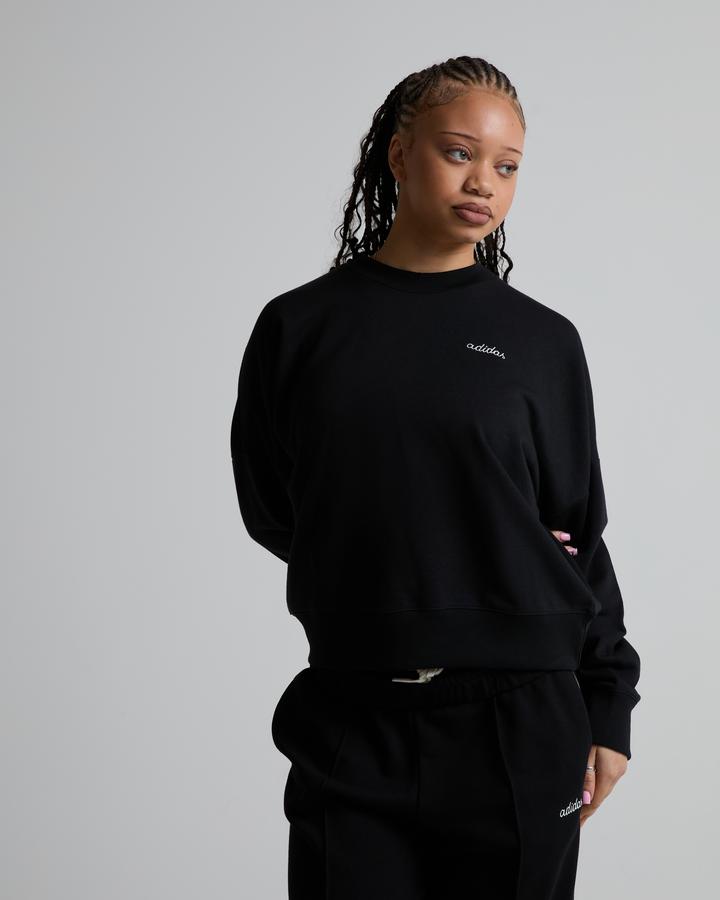 Adidas Originals Womens Seasonal Essentials Italics Crew Sweatshirt Black, Women's size: L, FootAsylum