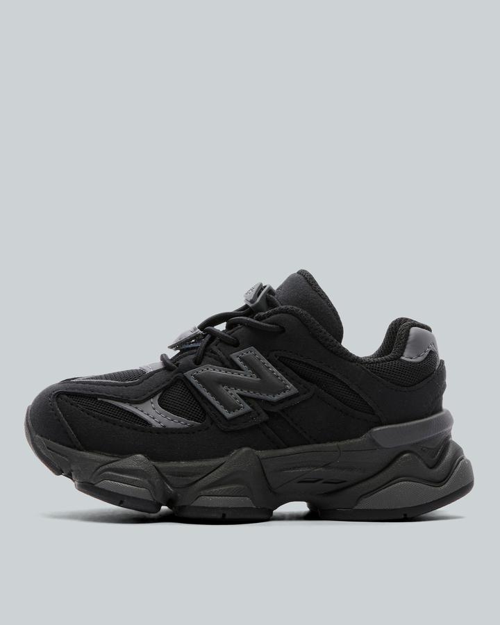 New Balance Nursery 9060 Trainer Black, Kids size: 3.5, FootAsylum