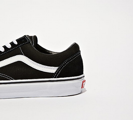 black and white vans footasylum