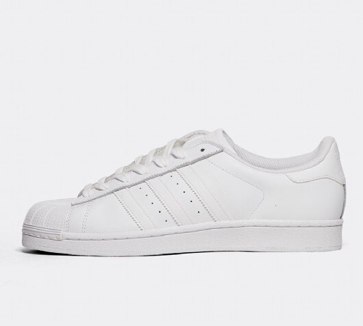 white adidas trainers footasylum