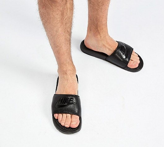 nike black benassi slides