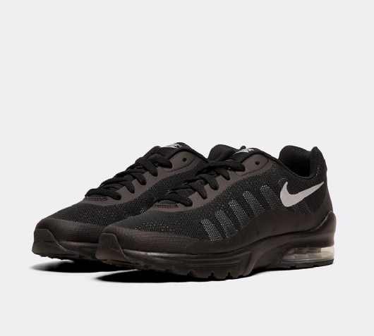 nike air max invigor junior grey