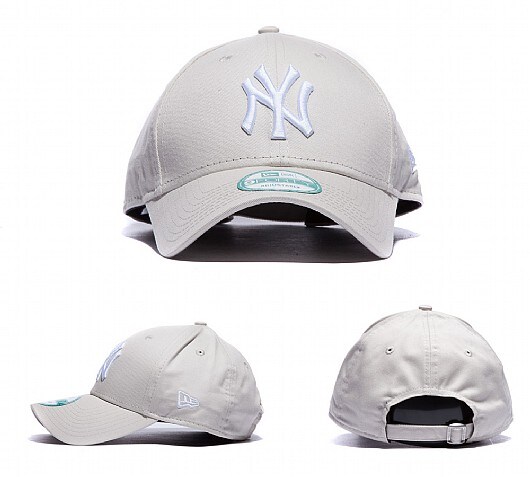 New Era 9Forty League Essential NY Curved Visor Cap