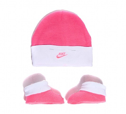 Nike Crib Hat/Bootie Set