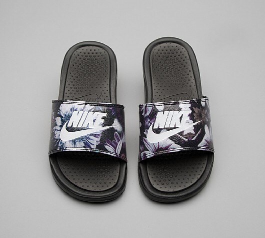 nike slides womens australia