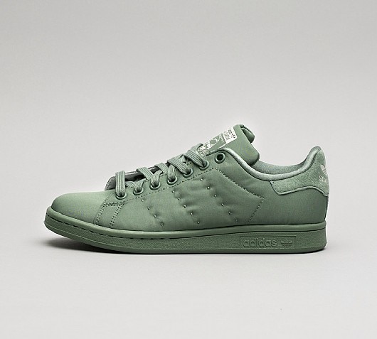 adidas Originals Womens Stan Smith Satin Trainer