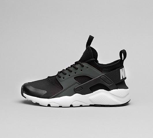 air huarache run