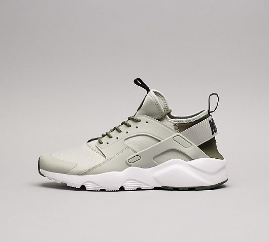 nike huarache ultra khaki