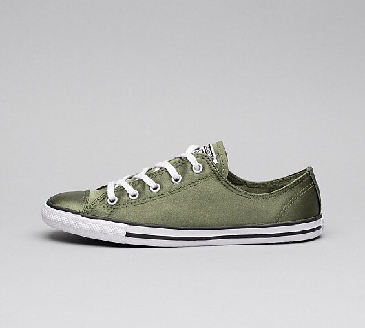 Converse Womens Chuck Taylor All Star Dainty Ox Satin Trainer