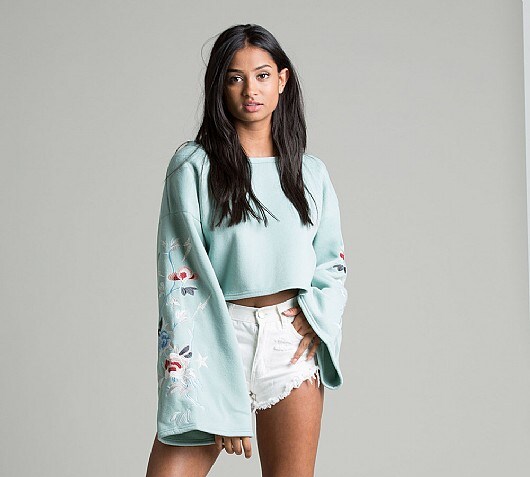 Glamorous Womens Cropped Embroidered Sweater
