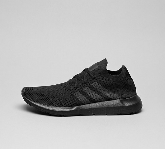 adidas Originals Swift Run Primeknit Trainer
