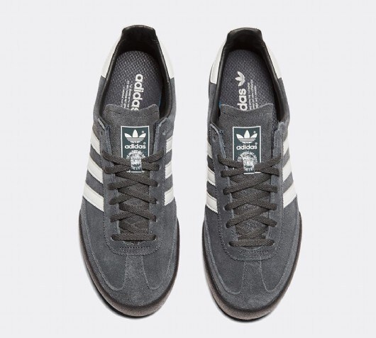 adidas originals jeans trainers white