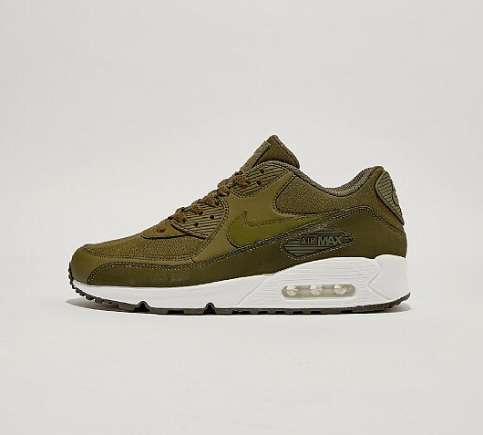 Nike Air Max 90 Essential Trainer
