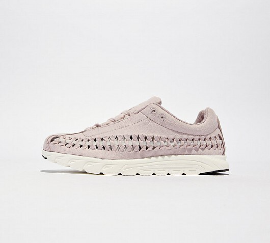 Nike Womens Mayfly Woven Trainer