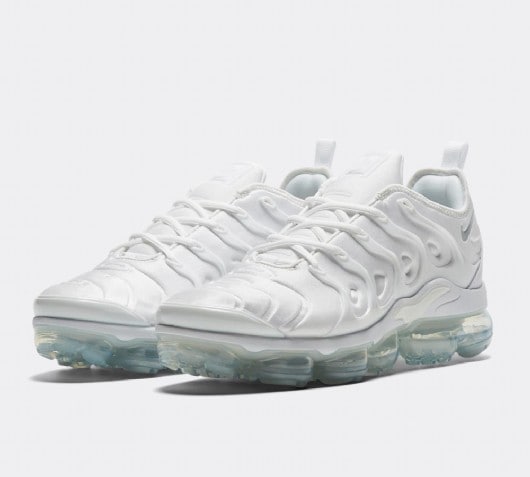 how to clean vapormax white at home