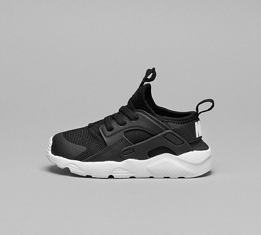 Nike Nursery Huarache Run Ultra Trainer