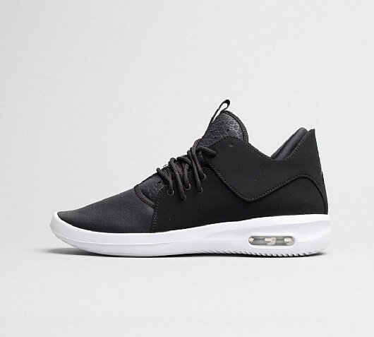 Jordan Jordan First Class Trainer
