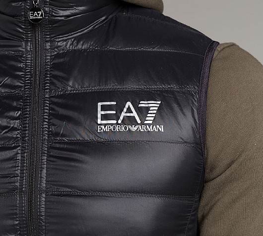 ea7 gilet black