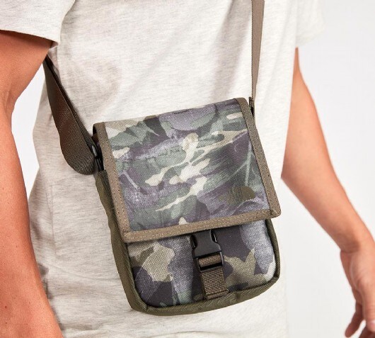 The North Face Bardu Stashbag