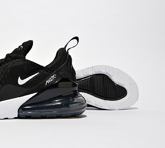 womens nike 270 trainers black and white